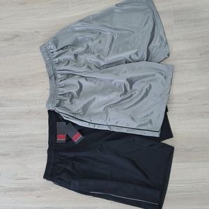 NWT Men's Hibbett shorts